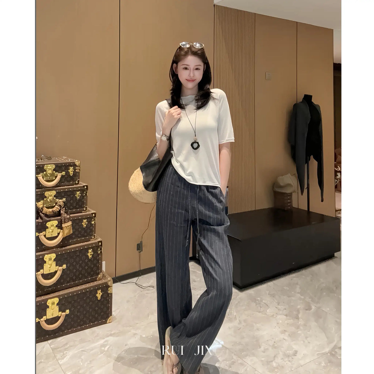 Relaxed Wide-Leg Striped Pants with French Ease